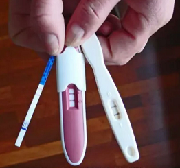 Тест - смужки для визначення вагітності 